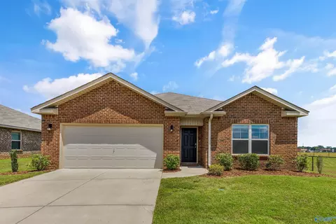 147 Tobin Ln, Hazel Green, AL 35750