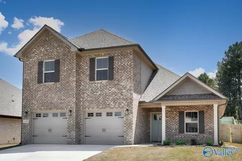 110 Alton Dale Dr, Toney, AL 35773