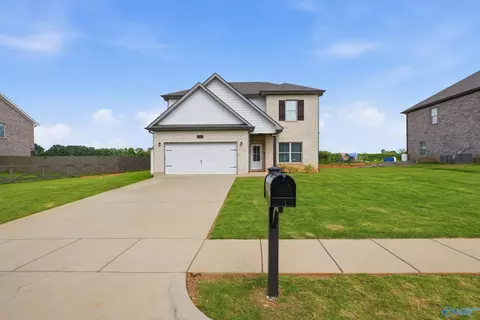 127 Flintlock Way, New Market, AL 35761