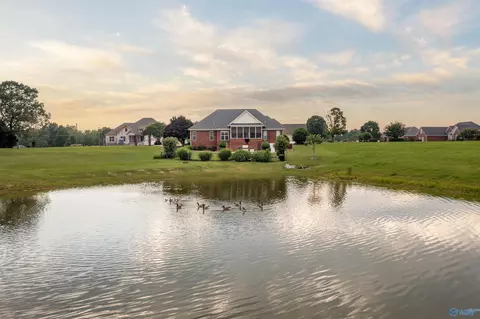 101 Jessica Ln, Gadsden, AL 35903