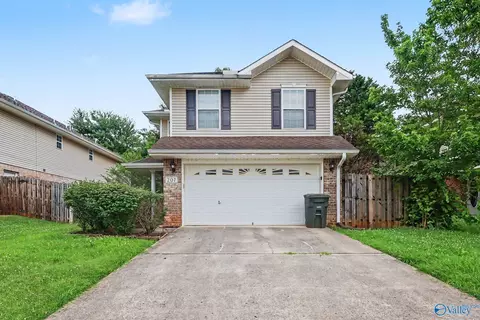 207 Shadow Ct, Huntsville, AL 35824