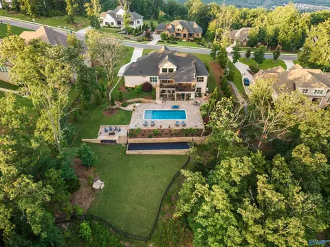 19 Watson Grande Way, Owens Cross Roads, AL 35763