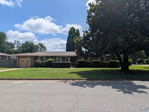 2100 Fairfax St, Huntsville, AL 35811