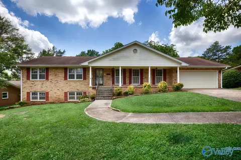 2505 Isabelle Cir, Huntsville, AL 35811