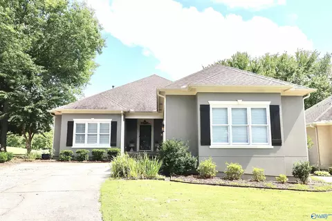 106 Ridgewood Cir, Union Grove, AL 35175