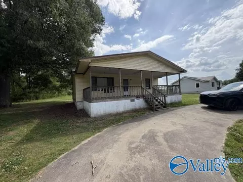 2730 S 11th St, Gadsden, AL 35904