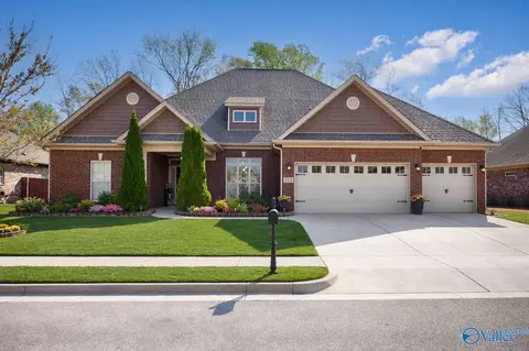 212 Trailing Creek Rd, Madison, AL 35757