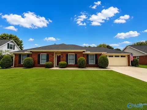2805 Lexington Ave, Decatur, AL 35603