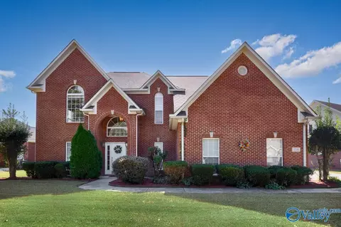 138 River Walk Trl, New Market, AL 35761