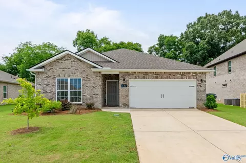 122 Cedar Lake Rd, Toney, AL 35773