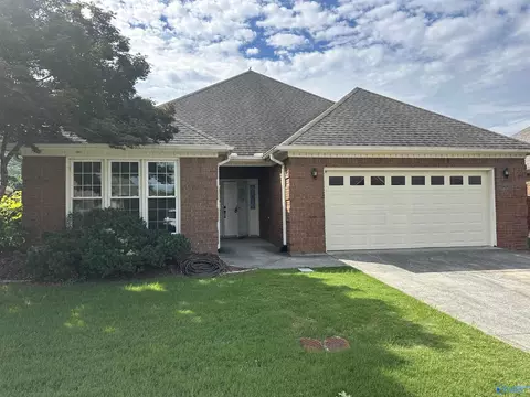 15057 Ashmont Blvd, Huntsville, AL 35803