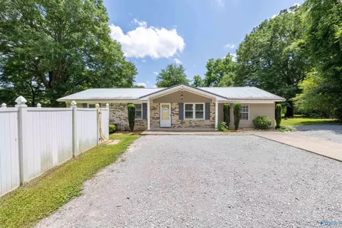 350 Lakeview Dr, Hamilton, AL 35570