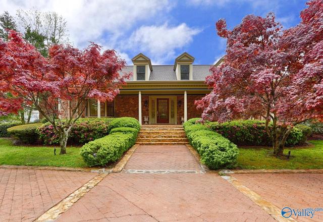 300 Berry Hollow Rd, Gurley, AL 35748