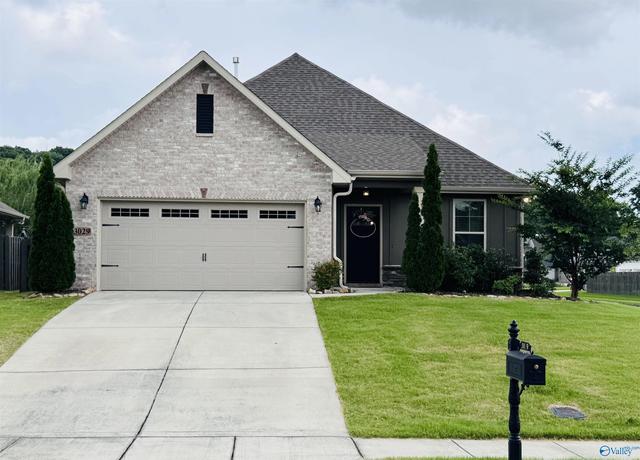 3029 Peevey Creek Ln, Owens Cross Roads, AL 35763