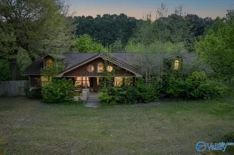 51 County Road 1856, Arab, AL 35016