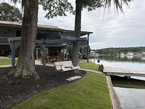 1845 Routon Cir, Southside, AL 35907