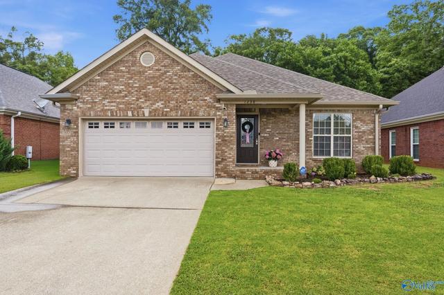 1238 Excalibur Dr, Decatur, AL 35603