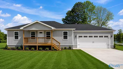 342 Peach Tree Ln, Boaz, AL 35956