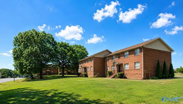 1057 N Main St, Arab, AL 35016