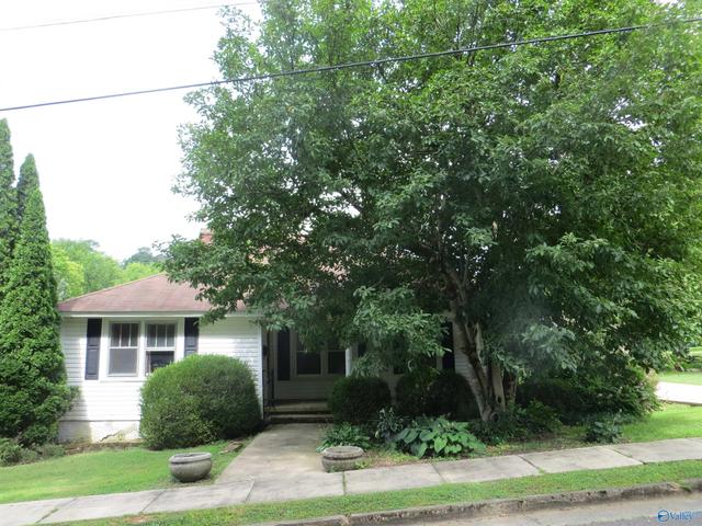 1306 Fowler St, Gadsden, AL 35904