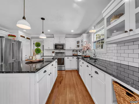 Kitchen - 504 County Road 411, Section, AL 35771 photo 4 of 6