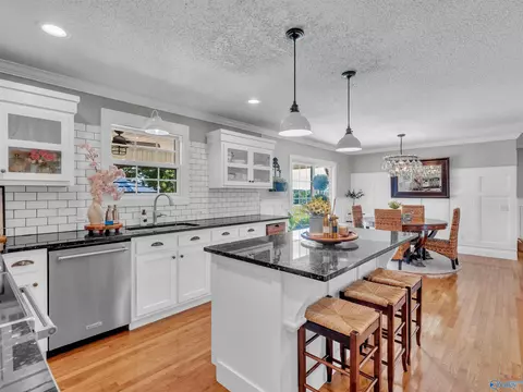Kitchen - 504 County Road 411, Section, AL 35771 photo 2 of 6