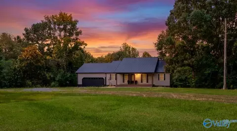 1315 Old Sheffield Gap Rd, Attalla, AL 35954