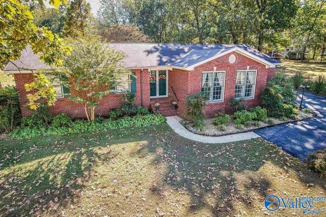6600 Moores Mill Rd, Huntsville, AL 35811