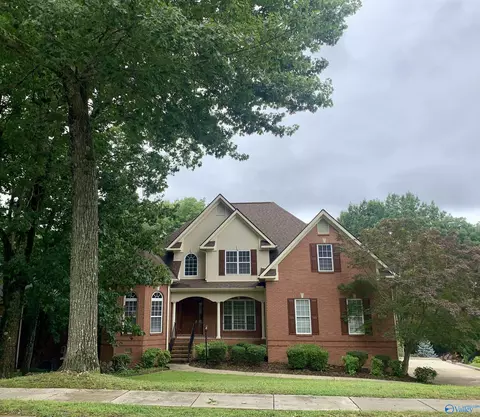 2107 NE Greenslope Trl, Huntsville, AL 35811
