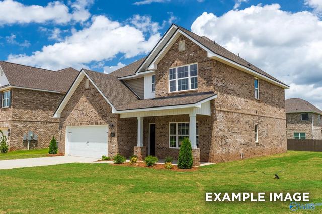 109 Berry Blossom Dr, Toney, AL 35773