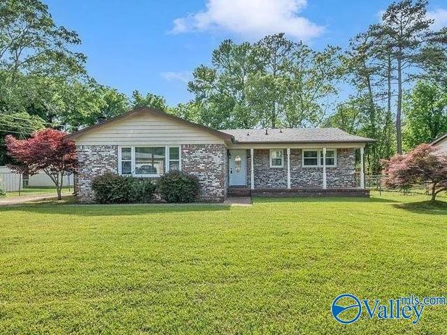 11316 Maplecrest Dr, Huntsville, AL 35803