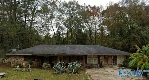 362 Don Cir, Ozark, AL 36360