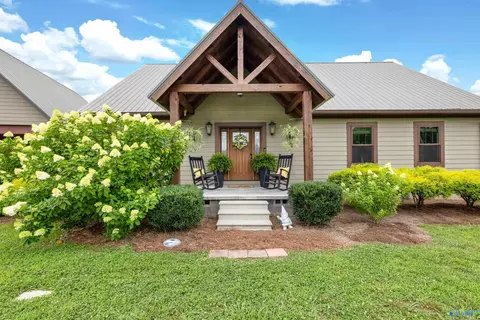 Exterior - 75 Smith Rd, Arab, AL 35016 photo 2 of 10