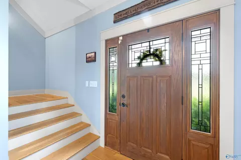 Entry Way - 75 Smith Rd, Arab, AL 35016 photo 3 of 5