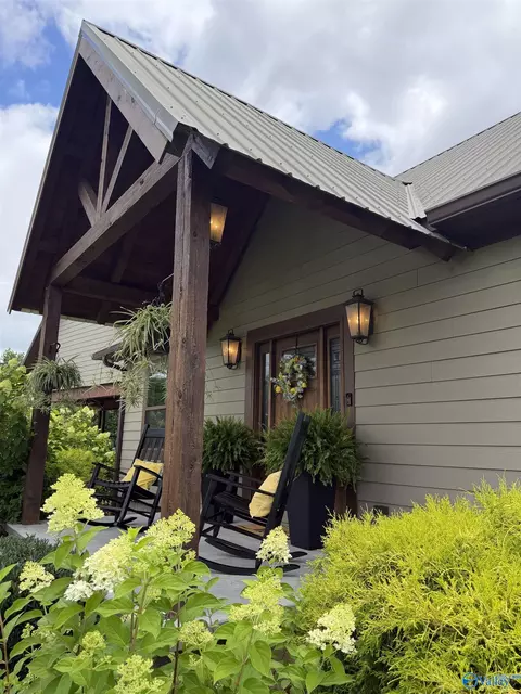 75 Smith Rd, Arab, AL 35016
