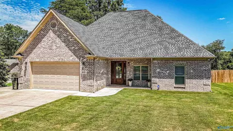 1657 Scott Rd, Hazel Green, AL 35750