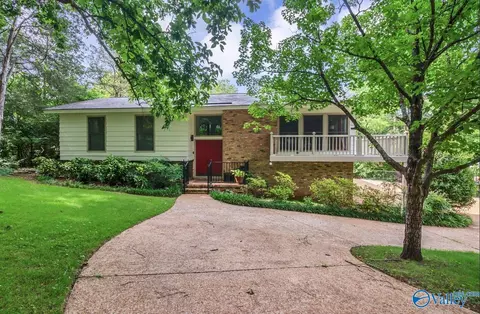 2801 Barcody Rd, Huntsville, AL 35801