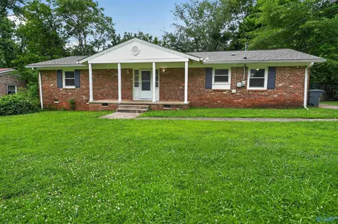 4913 Westwood Dr, Huntsville, AL 35810