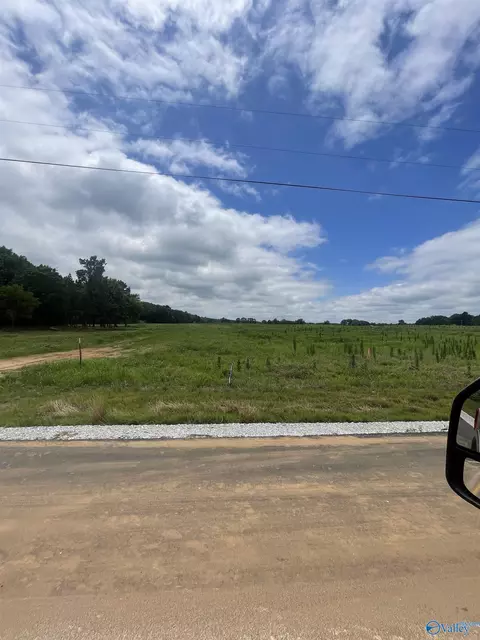 7 Ed Ray Rd, Athens, AL 35611 photo 8