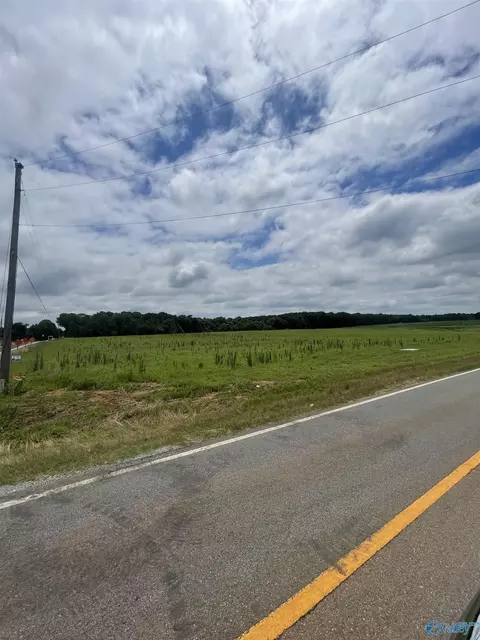 7 Ed Ray Rd, Athens, AL 35611 photo 4