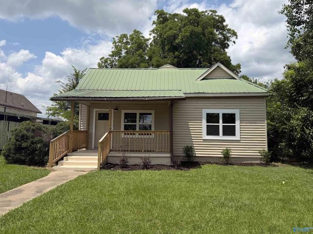 2511 Sansom Ave, Gadsden, AL 35904
