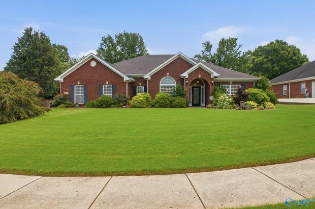221 Bridgefield Rd, Madison, AL 35758