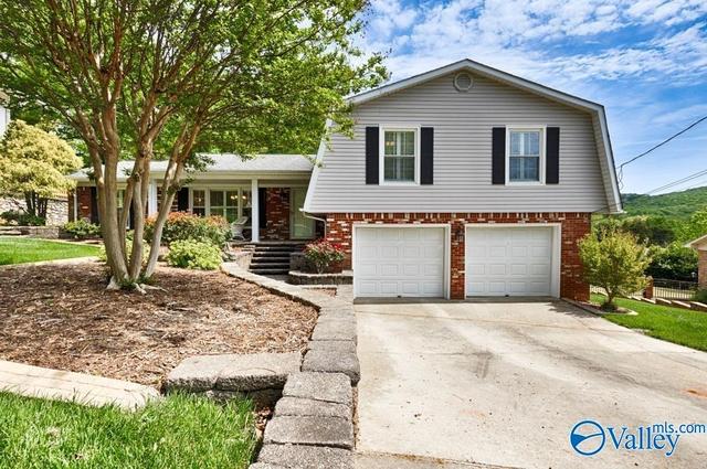 1922 Epworth Dr, Huntsville, AL 35811