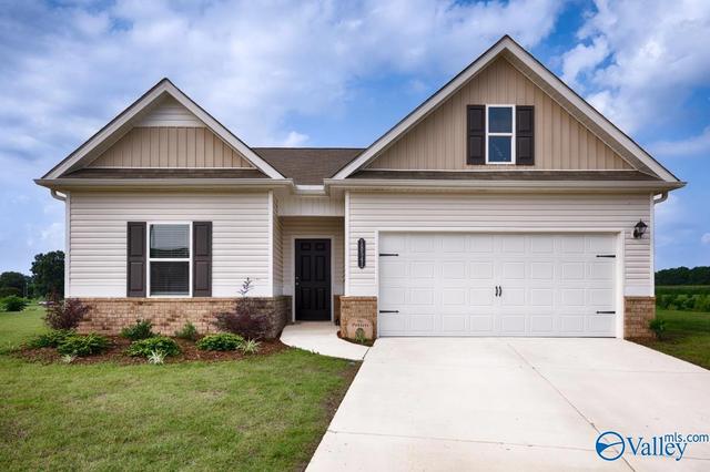18541 Oxbow Ln, Athens, AL 35613