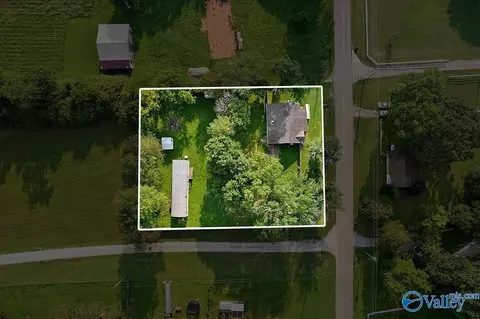 530 Hurricane Rd, New Market, AL 35761