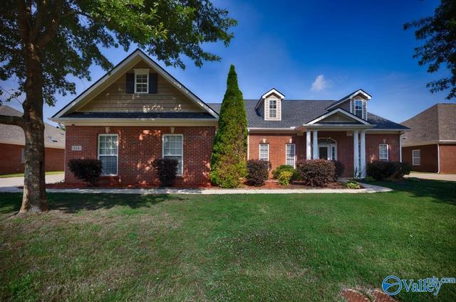 114 Legacy Cove Dr, Madison, AL 35756