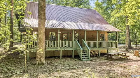 304 Road 9079, Mentone, AL 35984