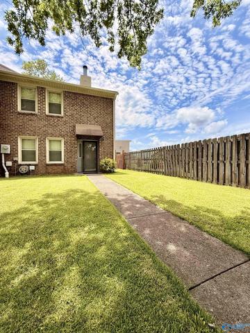 11571 Jade Ln, Huntsville, AL 35803