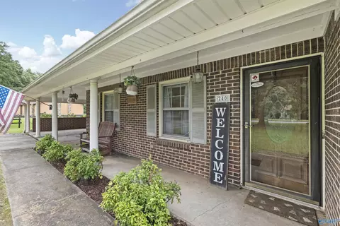 Exterior - 240 Dee Ann Rd, Trinity, AL 35673 photo 3 of 9