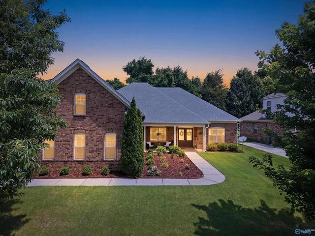 153 Sougahatchee Dr, New Market, AL 35761
